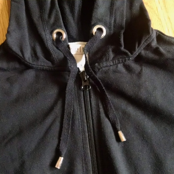 Short sleeve hooded sweat jacket size S - Picture 3 of 7